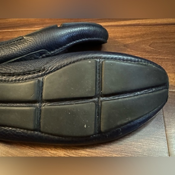 🍁SALE🍁PRADA Black Leather Slip-on Loafers Size 40.5 - Picture 11 of 13
